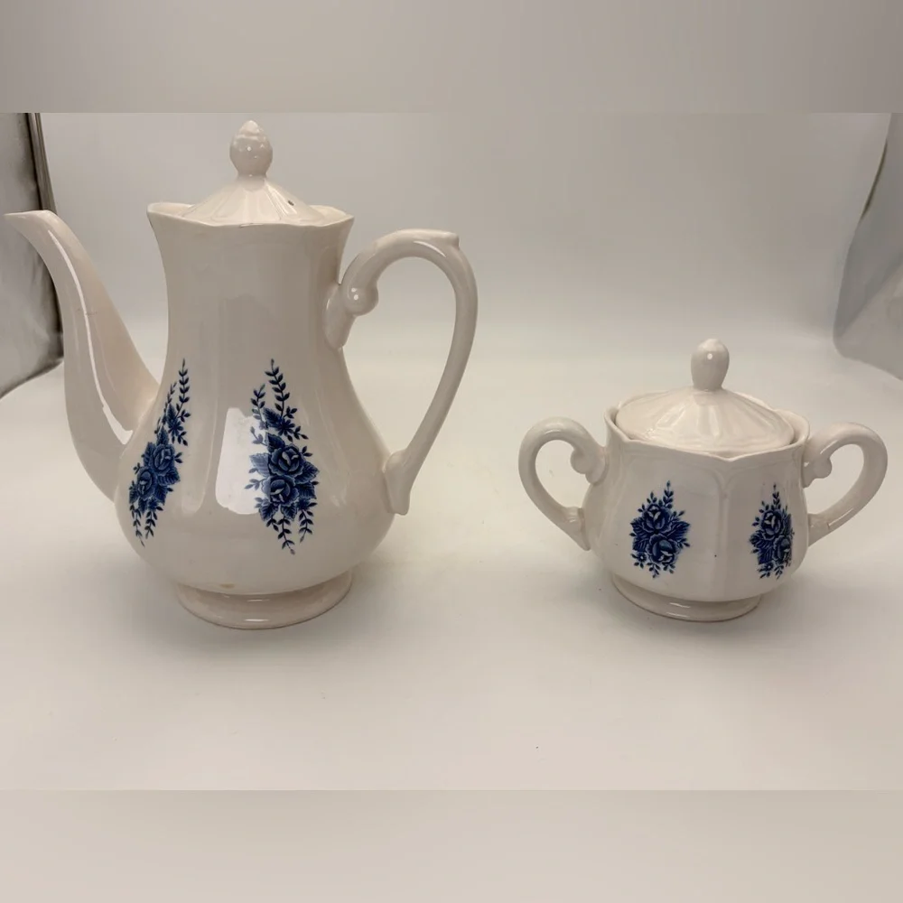 Mayhill Federalist Ironstone charming vintage